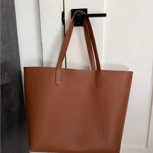 Cuyana Brown Pebbled Leather structured Tote
